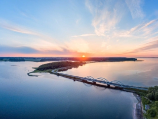 NewMunkholm Solnedgang over Munkholmbroen tage fra drone